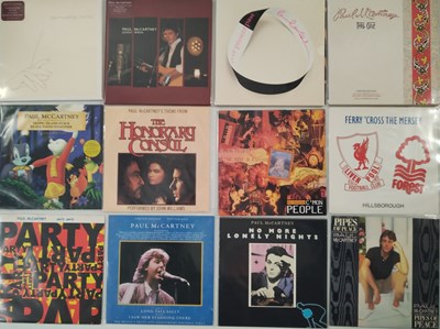 Lot 1100 - WINGS/ PAUL MCCARTNEY - 7" ARCHIVE COLLECTION
