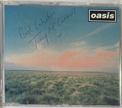 Lot 343 - OASIS - CONCERT SETLIST AND SIGNED MEMORABILIA.