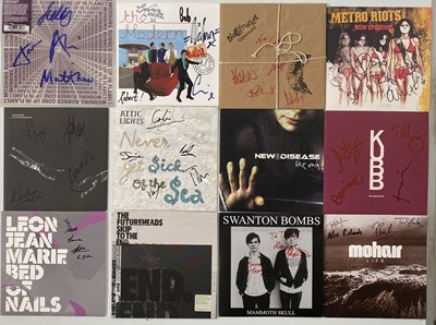 Lot 1301 - INDIE 7" - SIGNED RELEASES