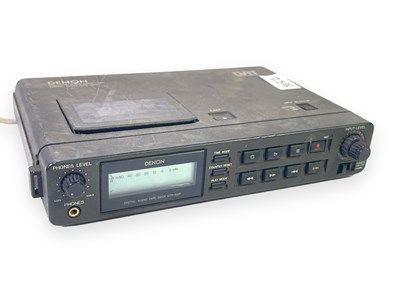 Lot 78 - JOHN'S EQUIPMENT - DENON DAT PLAYER WITH A 1998 DAT TAPE.