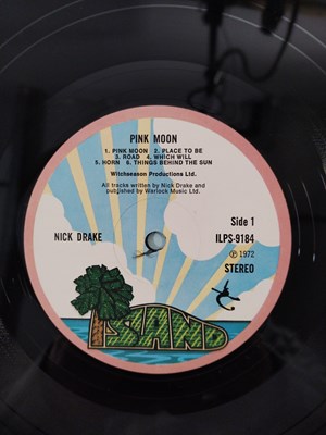 Lot 16 - NICK DRAKE - PINK MOON LP (ORIGINAL UK COPY - ISLAND ILPS 9184)