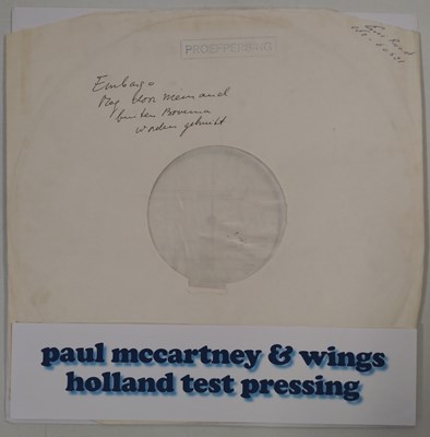 Lot 52 - WINGS - LONDON TOWN (ORIGINAL DUTCH TEST PRESSING - 062-60521)