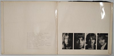 Lot 55 - THE BEATLES - WHITE ALBUM LP (ORIGINAL UK STEREO 'RACOON' MISPRINT - PCS 7067/8)