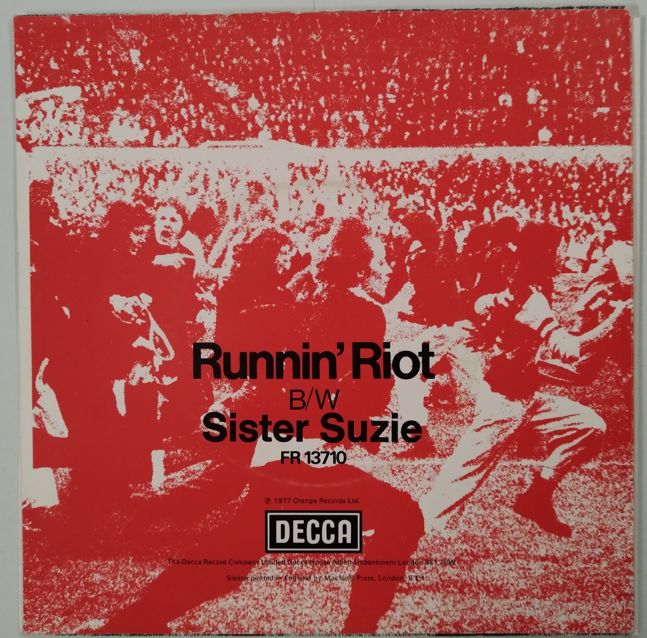 Lot 86 - COCK SPARRER - RUNNIN' RIOT/ SISTER SUZIE 7