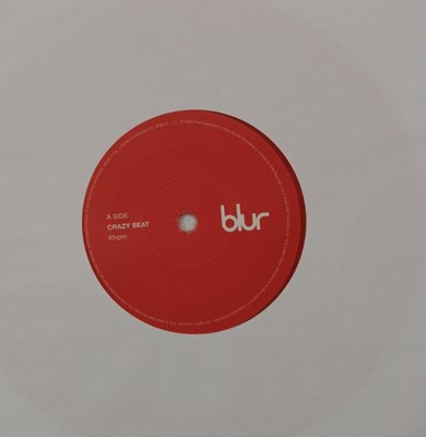 Lot 90 - BLUR - CRAZY BEAT/ THE OUTSIDER 7" (UK RED VINYL - BANKSY SLEEVE - PARLOPHONE - R 6610)