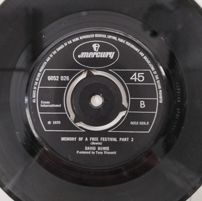 Lot 63 - DAVID BOWIE - MEMORY OF A FREE FESTIVAL PART 1/2 (ORIGINAL UK MERCURY 7" RELEASE - 6052 026)