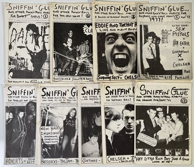 Lot 568 - SNIFFIN' GLUE - 1976/77 - NINE ISSUES.