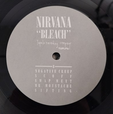 Lot 160 - NIRVANA - BLEACH LP PACK (UK VARIANT PRESSINGS)