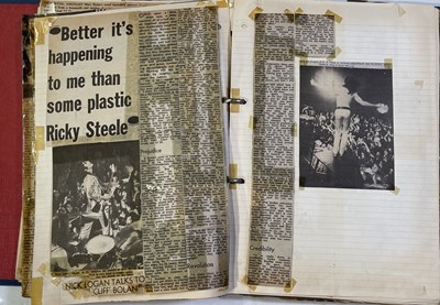 Lot 510 - T.REX AND MARC BOLAN MEMORABILIA TO INC ORIGINAL 1971 CONCERT T-SHIRT.