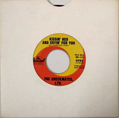 Lot 41 - THE CHECKMATES, LTD - I CAN HEAR THE RAIN C/W KISSIN' HER AND CRYIN' FOR YOU