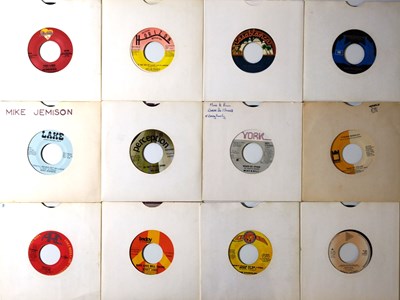 Lot 394 - 25 ORIGINAL 70'S US SINGLES (SOUL)