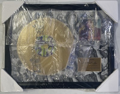 Lot 208 - JIMI HENDRIX - EXPERIENCE HENDRIX - FRAMED LIMITED DISPLAY.