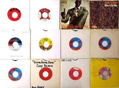 Lot 427 - 120 US ORIGINAL 60'S SOUL SINGLES