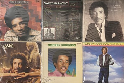 Lot 527 - SMOKEY ROBINSON / MIRACLES - LP COLLECTION