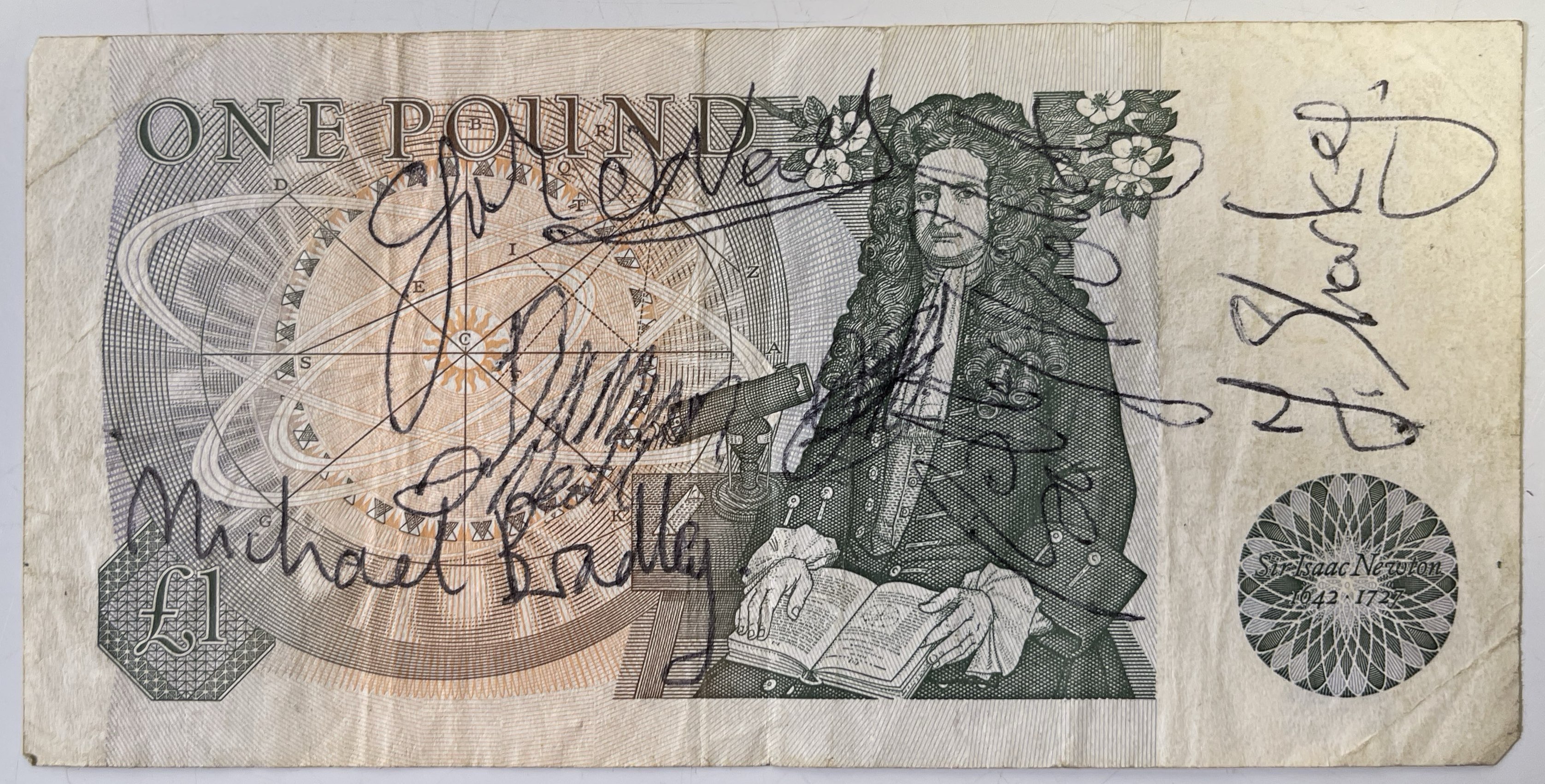 Pound Note Pain Lot 300 - THE UNDERTONES - SIGNED ONE POUND NOTE