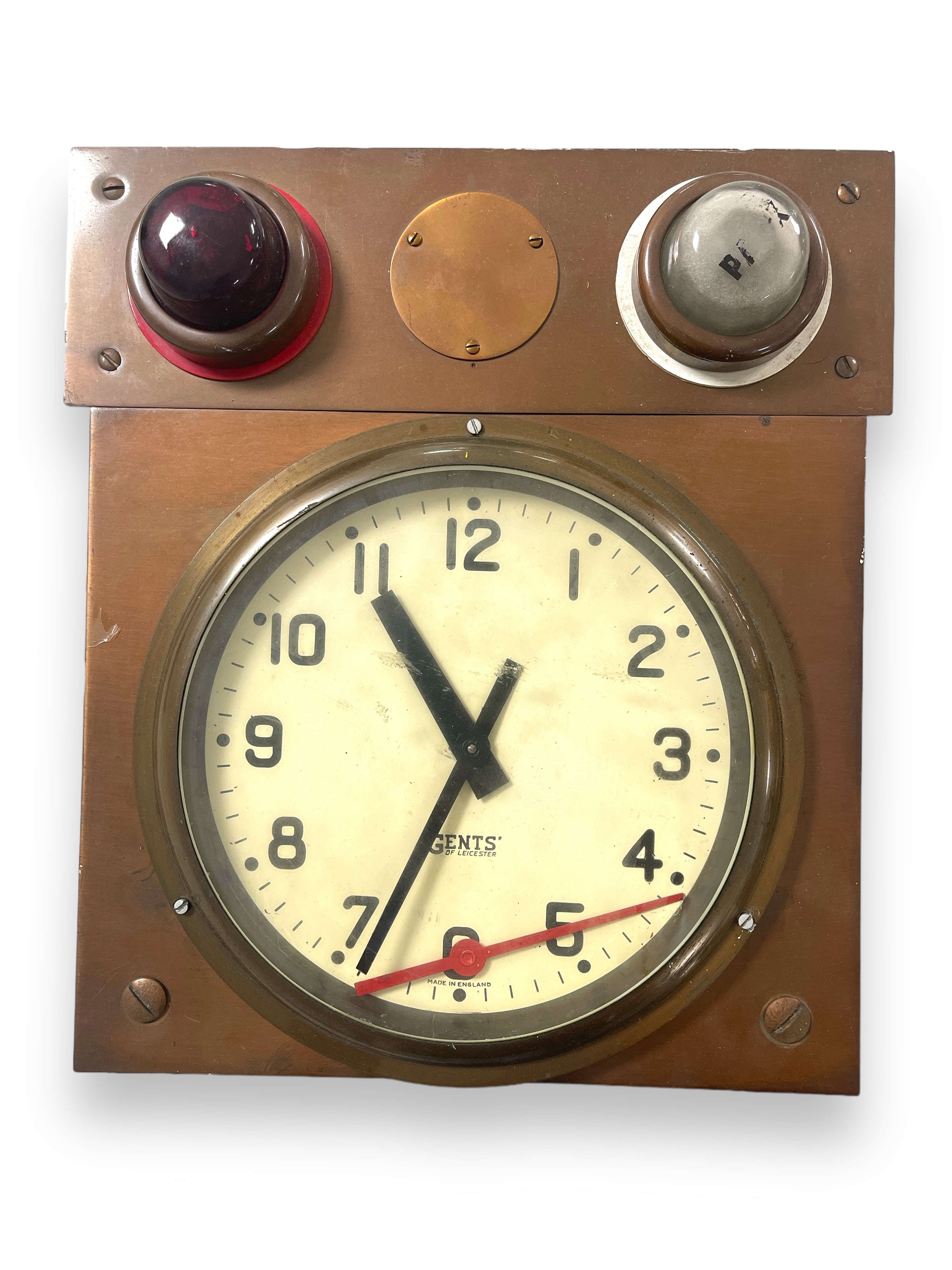 Lot 106 - BBC COLLECTION - ORIGINAL STUDIO CLOCK.