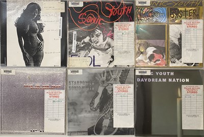 Lot 116 - PUNK / WAVE / INDIE - LP COLLECTION