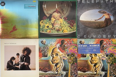 Lot 58 - THE FLAMING LIPS - LP PACK