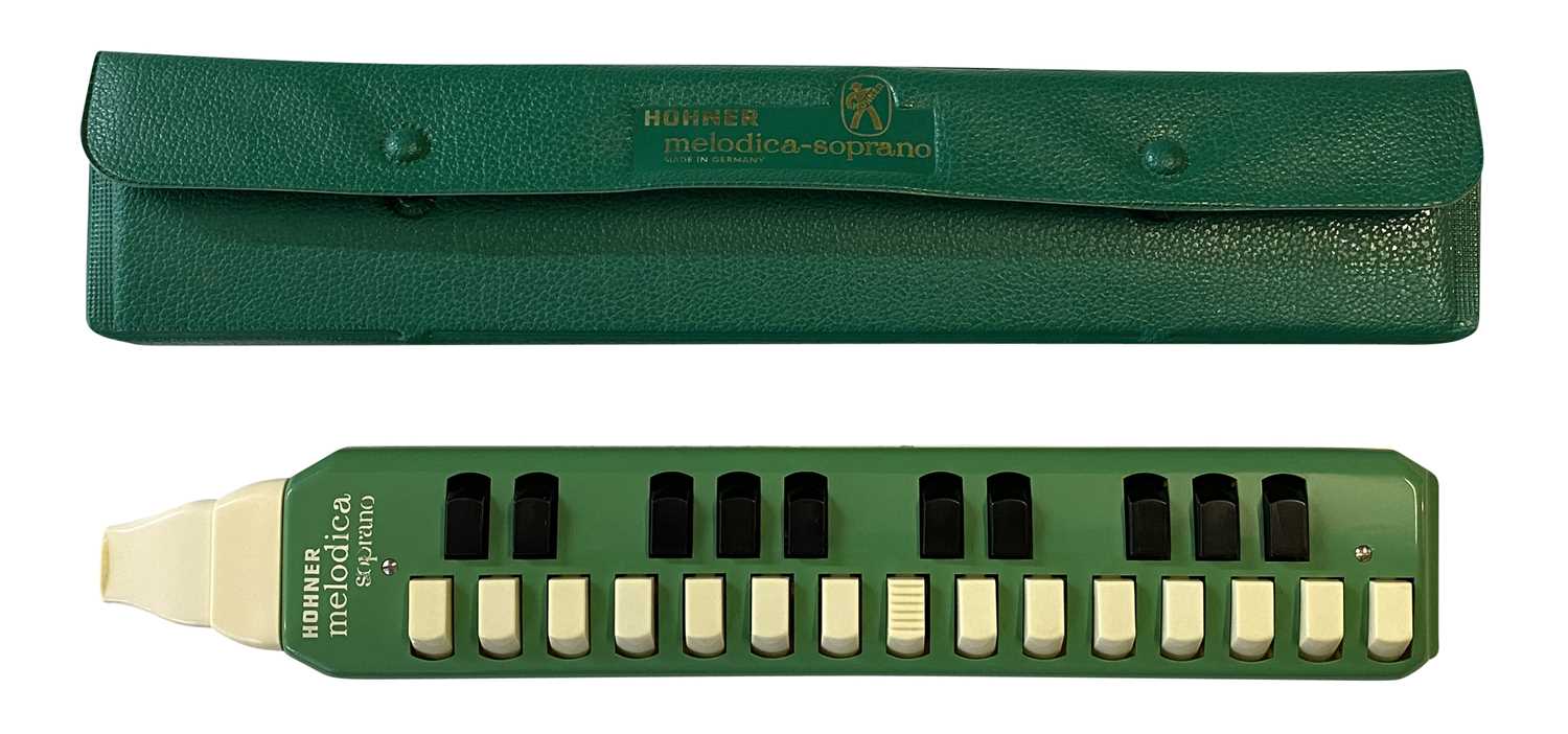 Lot 302 - NEW ORDER CASED MELODICA SOPRANO