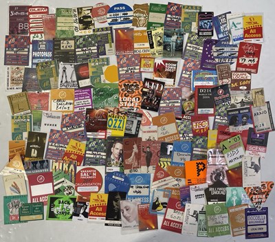 Lot 172 - VERY LARGE COLLECTION OF STAGE / AAA PASSES.