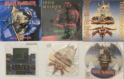 Lot 207 - IRON MAIDEN - LP / 12" PACK