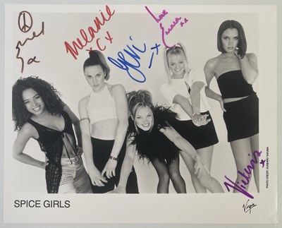 Lot 331 - SPICE GIRLS SIGNED PHOTOGRAPH.