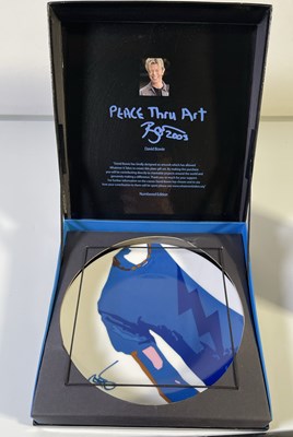 Lot 478 - DAVID BOWIE - PEACE THROUGH ART 2005 SET.