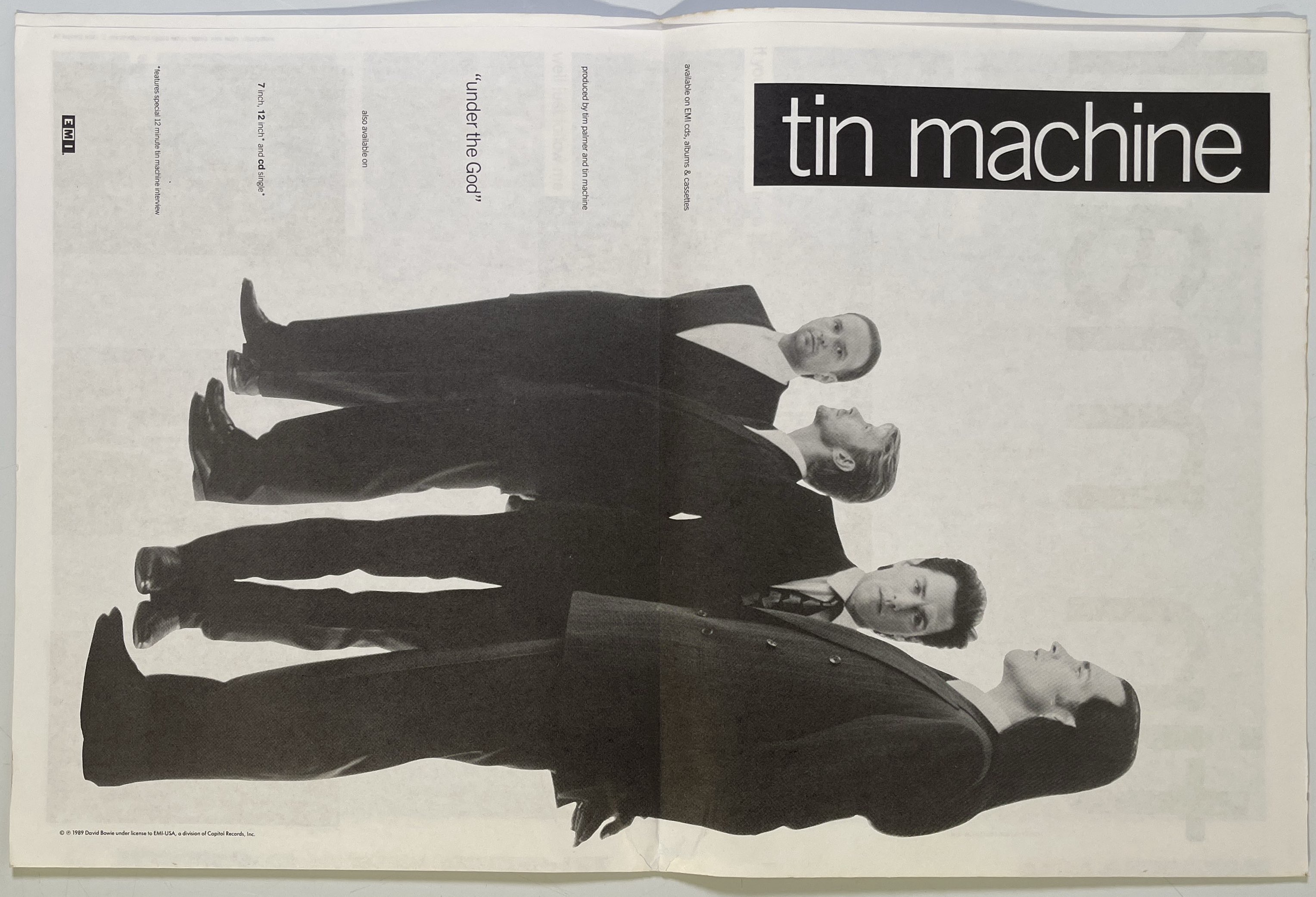 David Bowie & Tin Machine 1989 ツアーパンフレット Lot 481 - DAVID BOWIE - FULLY SIGNED 1989 TIN MACHINE