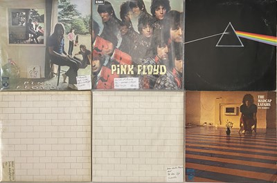 Lot 792 - PINK FLOYD - LPs