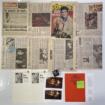 Lot 424 - ELVIS MEMORABILIA INC ORIGINAL MEMPHIS NEWSPAPERS.