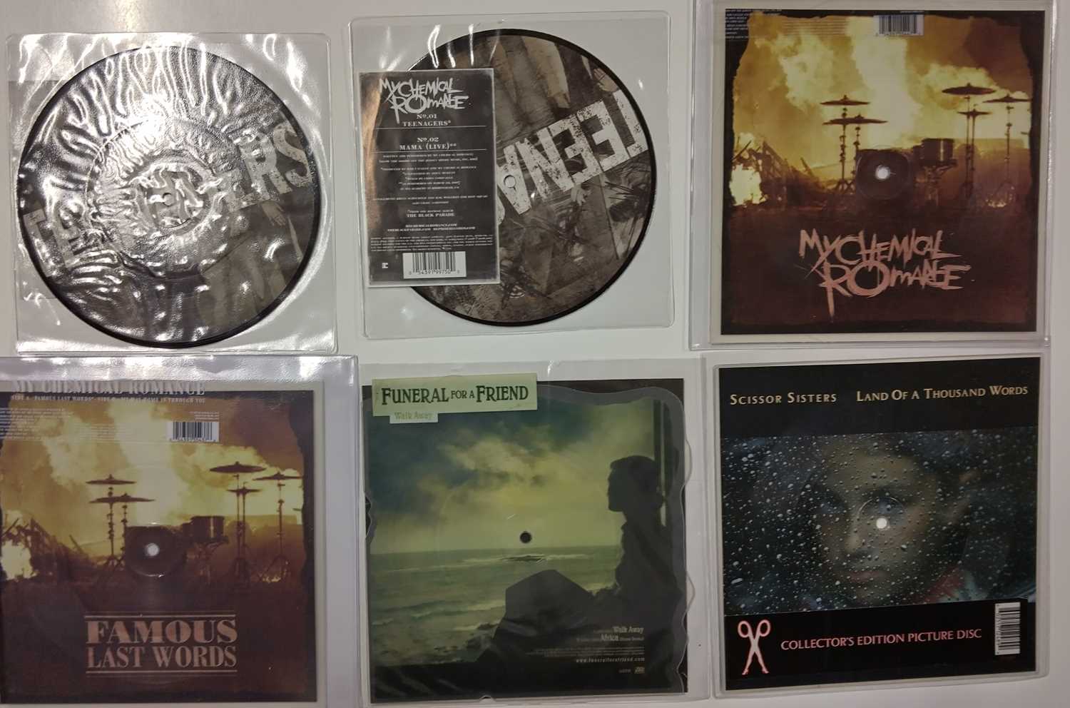 Lot 1221 - MY CHEMICAL ROMANCE AND RELATED - DANGER DAYS CD BOX SET + 7" PACK