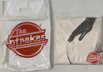Lot 94 - THE STROKES - LP PACK