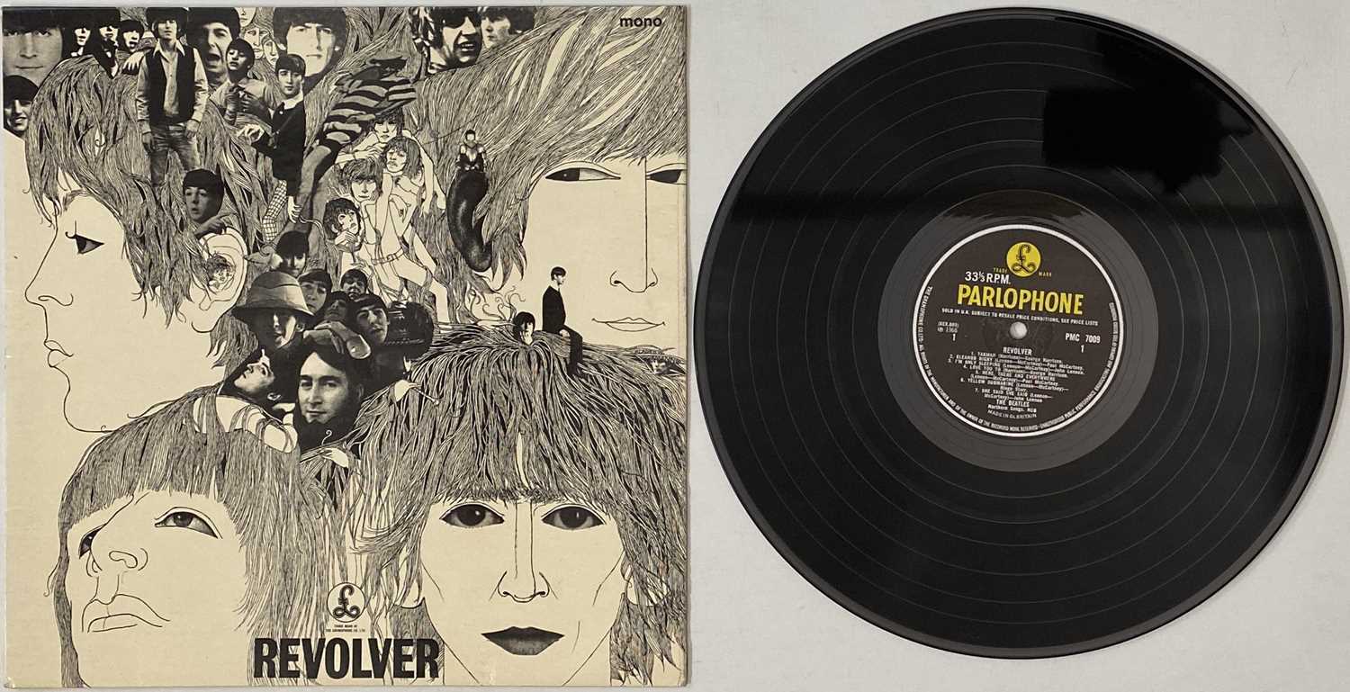 Lot 12 - THE BEATLES - REVOLVER LP (ORIGINAL WITHDRAWN 606-1 MIX COPY - PMC 7009)