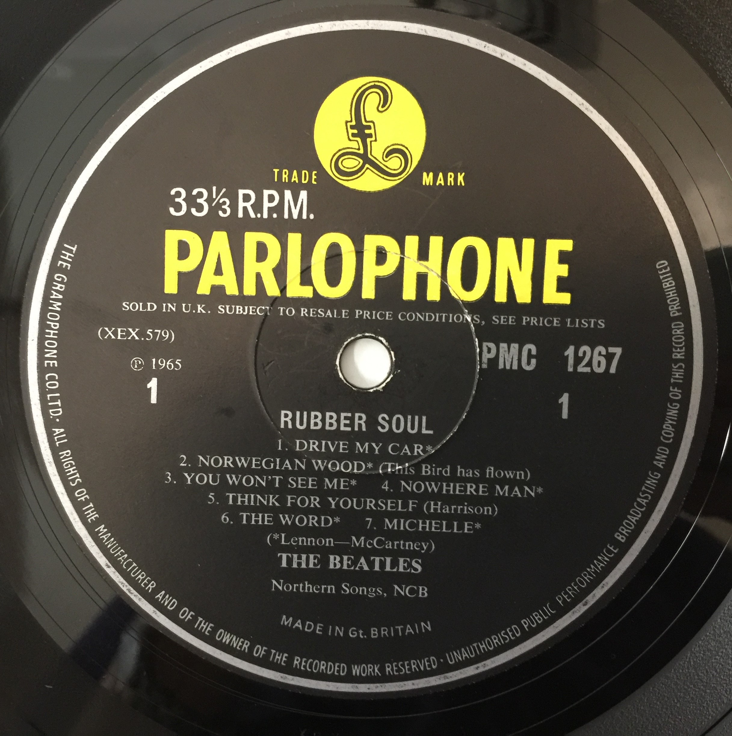 Lot 16 - THE BEATLES - RUBBER SOUL LP (ORIGINAL UK