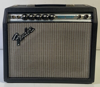 Lot 18 - 70S FENDER VIBRO CHAMP GUITAR AMPLIFIER.