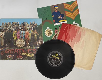 Lot 41 - THE BEATLES - SGT. PEPPER'S LONELY HEARTS CLUB BAND LP (ORIGINAL UK MONO WIDE SPINE COPY - PMC 7027)