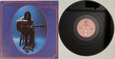 Lot 108 - NICK DRAKE - BRYTER LAYTER LP (DUTCH ORIGINAL - PINK ISLAND - 6339 024)