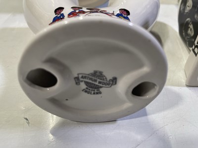 Lot 218 - THE BEATLES - PORCELAIN / CERAMICCS INC RAY NOBLE / ARTHUR WOOD.