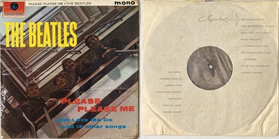 Lot 70 - THE BEATLES - PLEASE PLEASE ME LP (2ND UK...