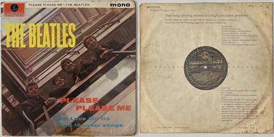 Lot 90 - THE BEATLES - PLEASE PLEASE ME LP (1ST UK MONO 'BLACK AND GOLD' - PMC 1202)