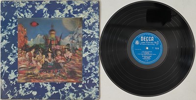 Lot 305 - THE ROLLING STONES - THEIR SATANIC MAJESTIES REQUEST LP (UK MONO 1ST - TXL 103)