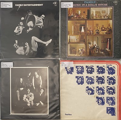 Lot 315 - FAMILY - LP PACK