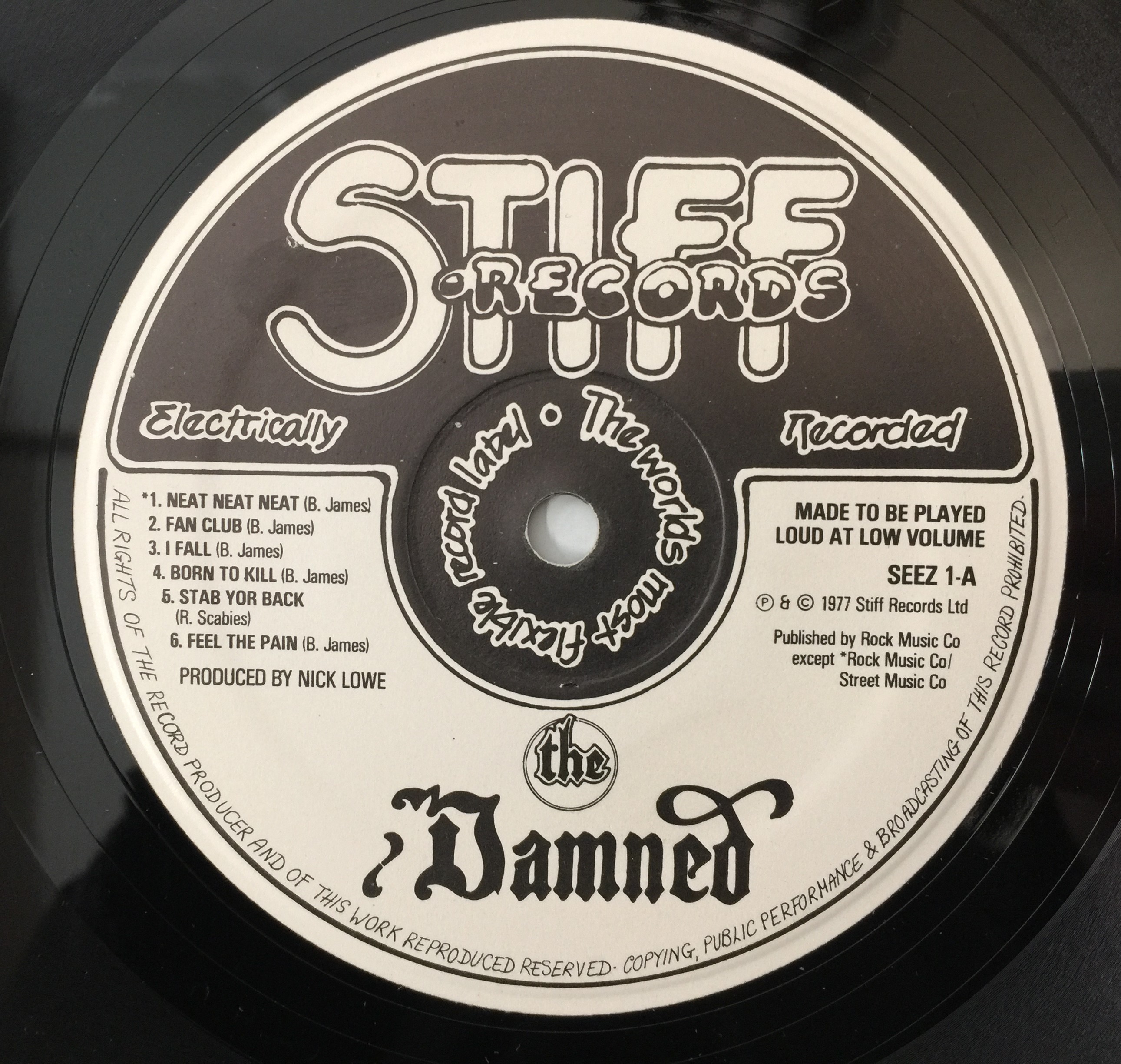 【 美品 2枚セット】THE DAMNED 1st (Jp) + 2nd(UK) 美品 2枚セット】THE DAMNED 1st (Jp) + 2nd(UK) 美品 2枚
