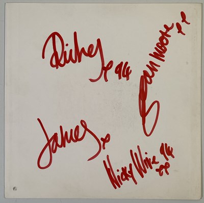 Lot 283 - THE MANIC STREET PREACHERS - FULLY SIGNED 10" SLEEVE.