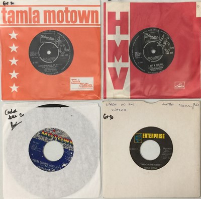 Lot 513 - MOTOWN AND SOUL 7" COLLECTION