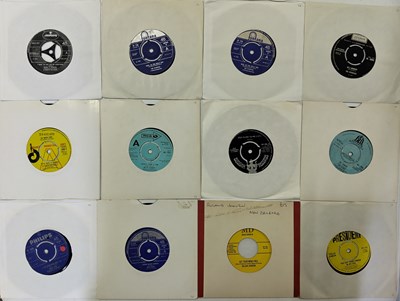 Lot 552 - 60S AND 70S UK SOUL 7" COLLECTION