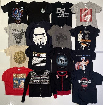 Lot 370 - MUSIC T-SHIRT COLLECTION INC METAL.