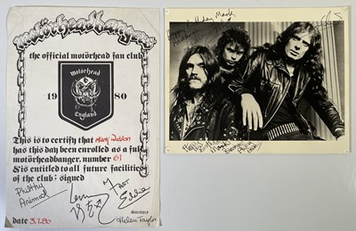 Lot 284 - MOTORHEAD - SIGNED PROMOTIONAL PHOTO.