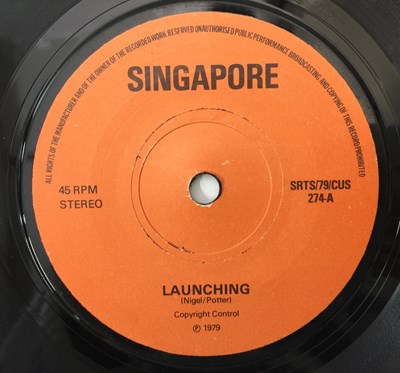 Lot 930 - SINGAPORE - LAUNCHING 7" (SRTS/79/CUS/274)