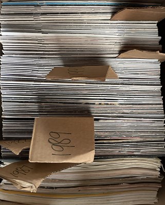 Lot 106 - JAZZ - LARGE COLLECTION OF BOOKS, MAGAZINES, TAPE RECORDINGS.